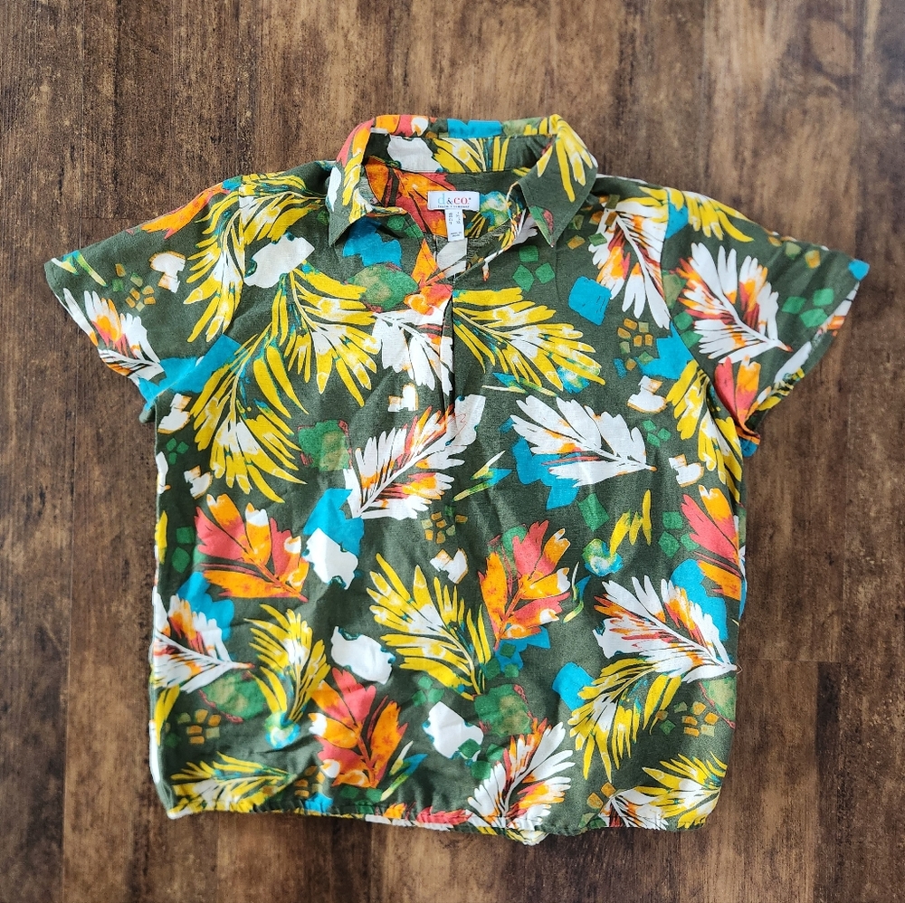 D&Co Tropical Print Shirt Size Large